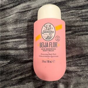 Sol de Janeiro Beija Flor Pink Body Wash
